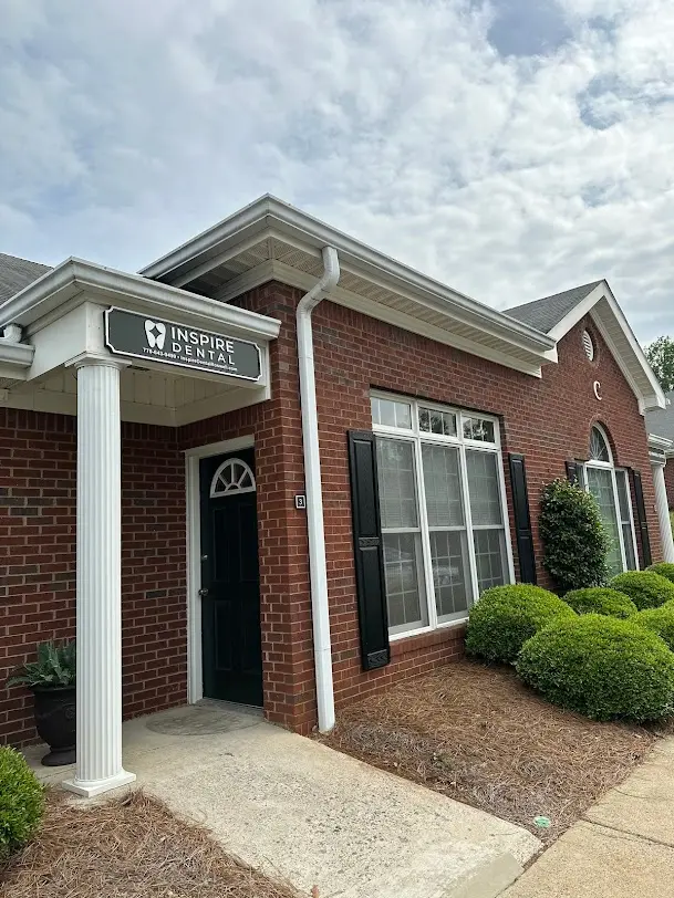 Inspire Dental Roswell office exterior